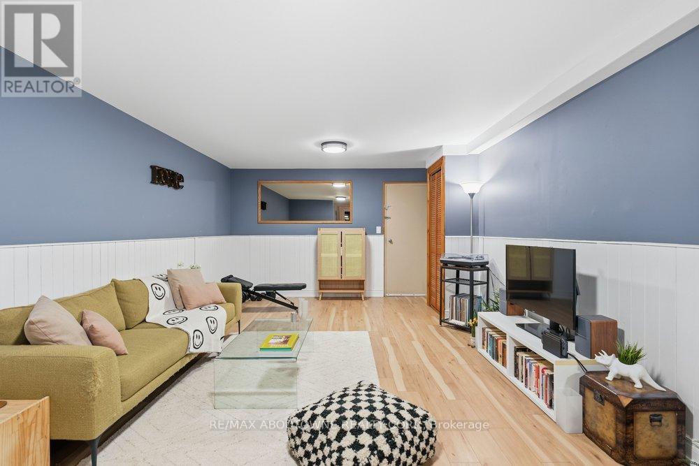 636 - 895 Maple Avenue, Burlington, Ontario  L7S 2H7 - Photo 16 - W12922752