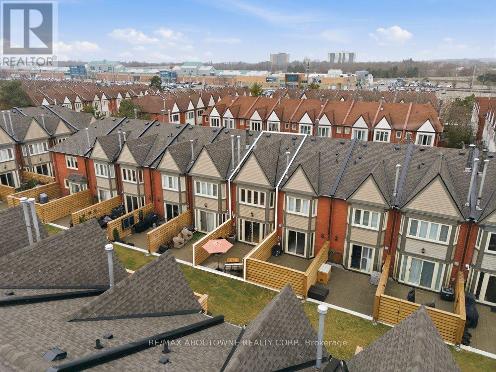 636 - 895 Maple Avenue, Burlington, Ontario  L7S 2H7 - Photo 22 - W12922752