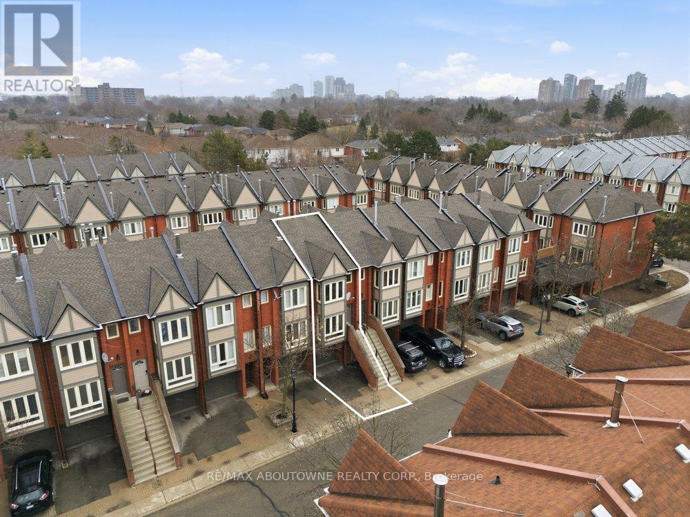 636 - 895 Maple Avenue, Burlington, Ontario  L7S 2H7 - Photo 23 - W12922752