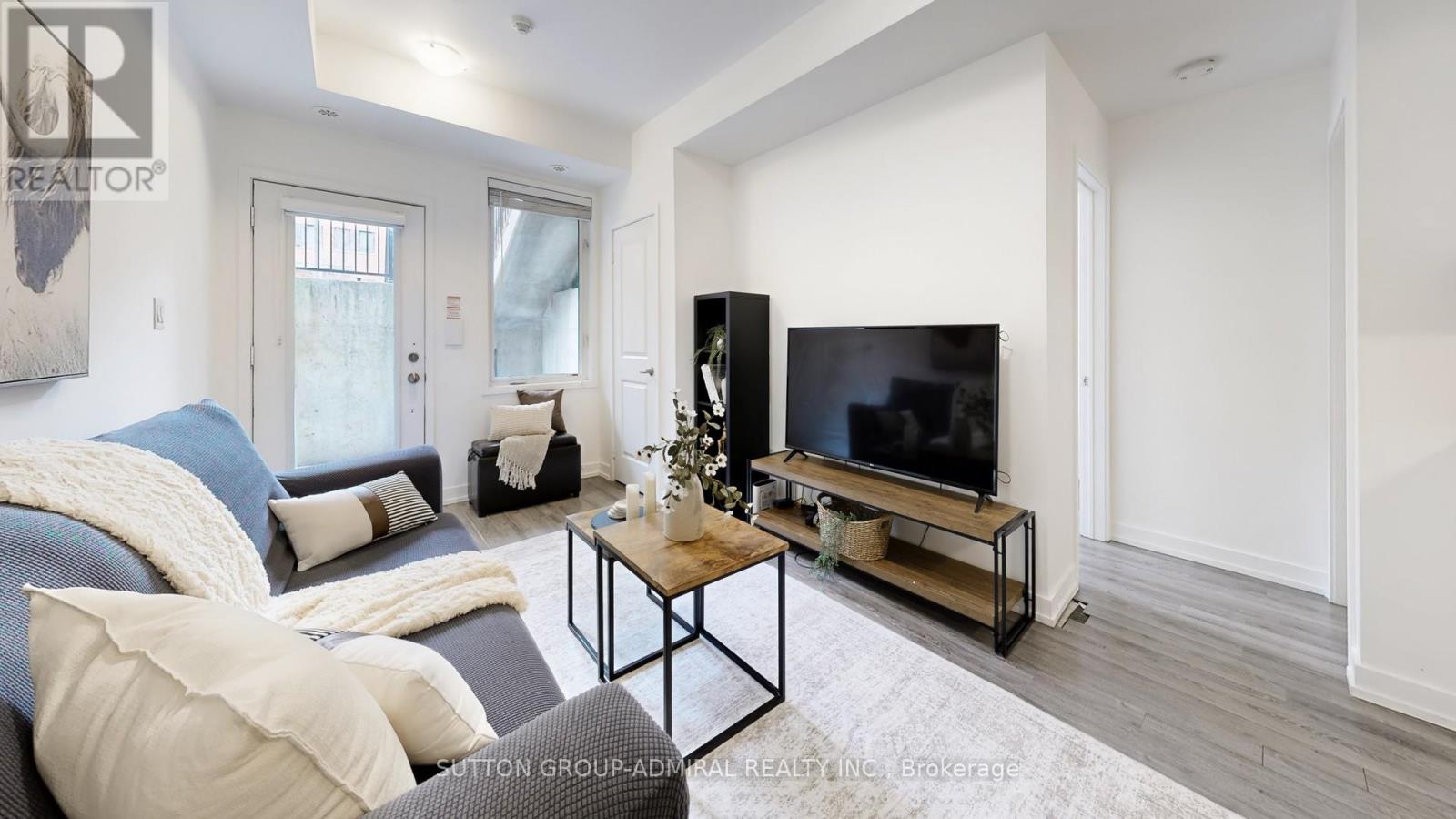 1B - 867 WILSON AVENUE, Toronto, Ontario