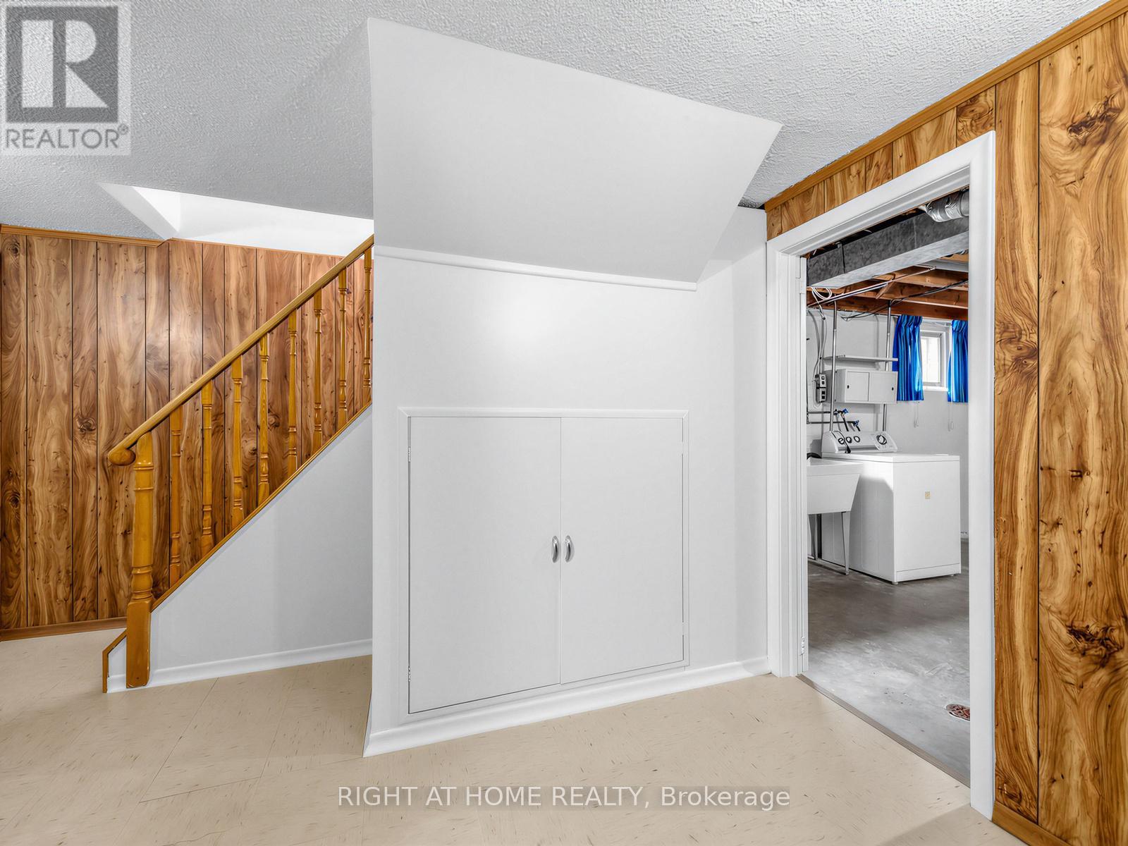 47 Gracefield Avenue, Toronto, Ontario  M6L 1L2 - Photo 33 - W12922762