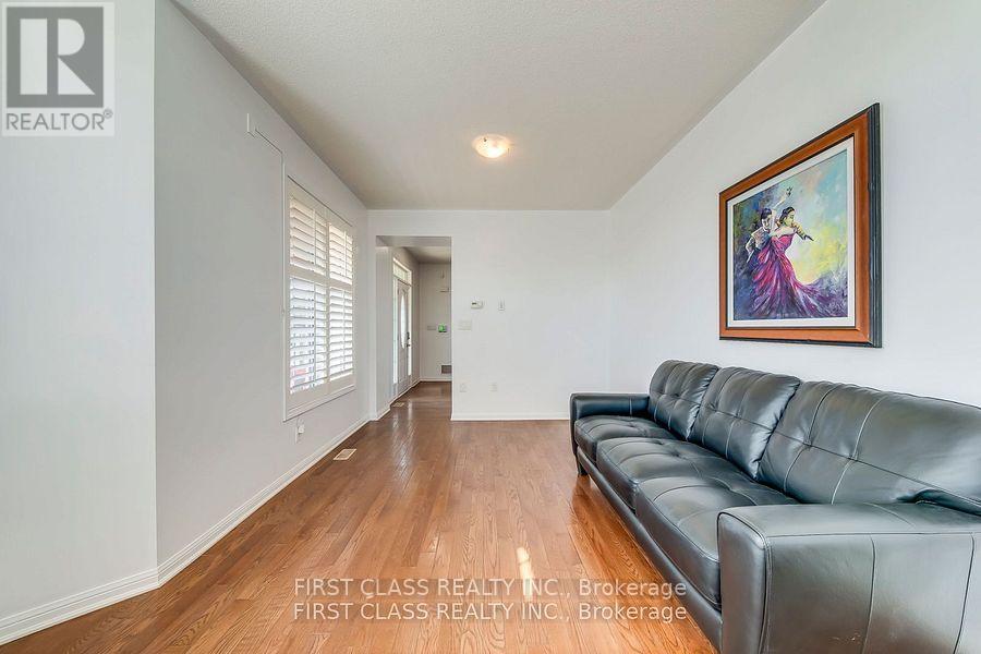 Main - 720 Savoline Boulevard, Milton, Ontario  L9T 0X4 - Photo 7 - W12922786