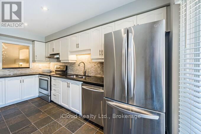 16 - 1100 Queens Avenue, Oakville, Ontario  L6H 2B5 - Photo 14 - W12922870