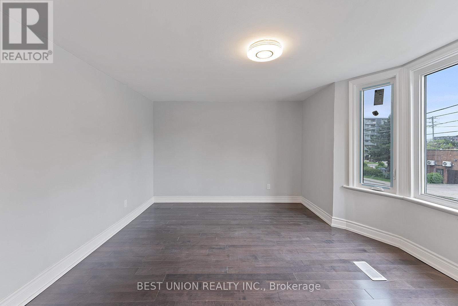 15 Burlington Street, Toronto, Ontario M8V 2L1 - Photo 14 - W12922880