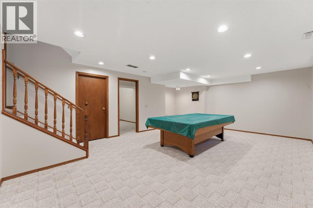 28 Woodstock Way Sw, Calgary, Alberta  T2W 5X3 - Photo 22 - A2293726