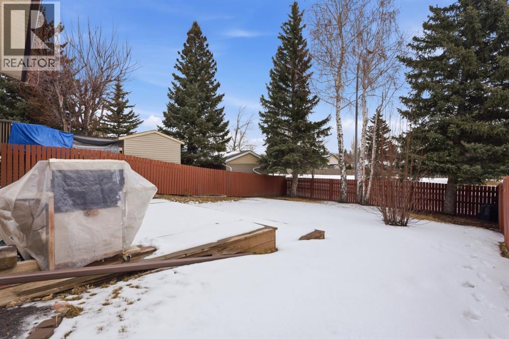 28 Woodstock Way Sw, Calgary, Alberta  T2W 5X3 - Photo 27 - A2293726