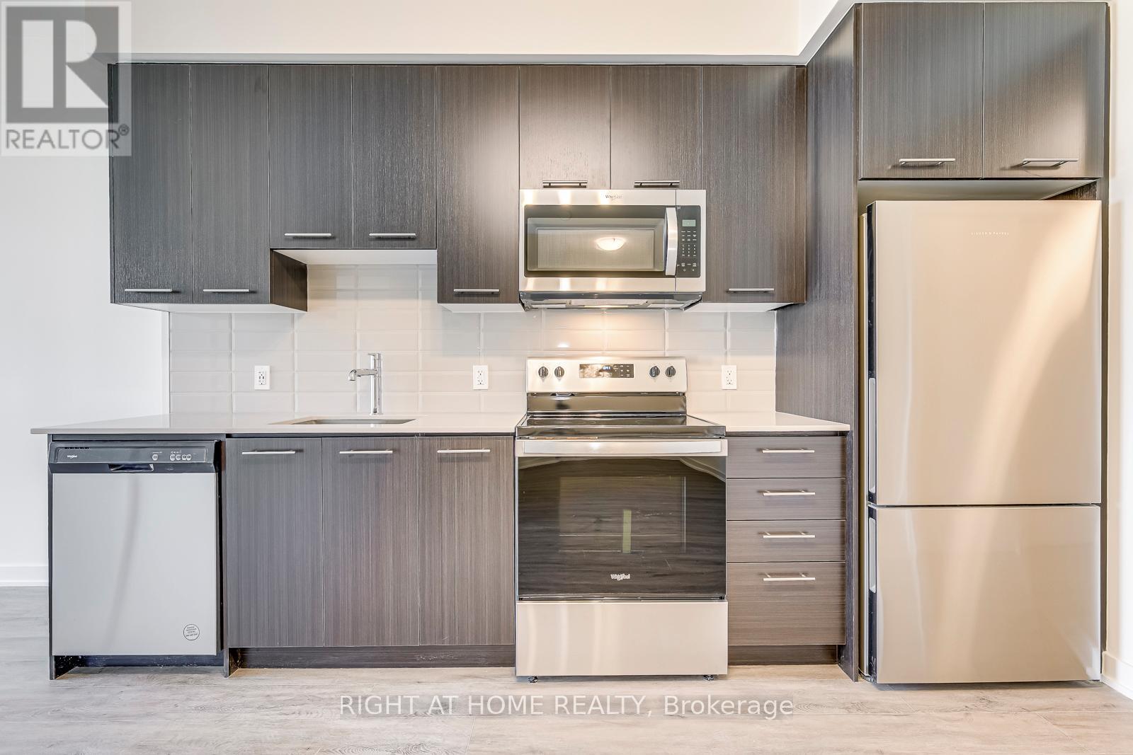 1103 - 385 Winston Road, Grimsby (Grimsby Beach), Ontario  L3M 0J3 - Photo 12 - X12922720