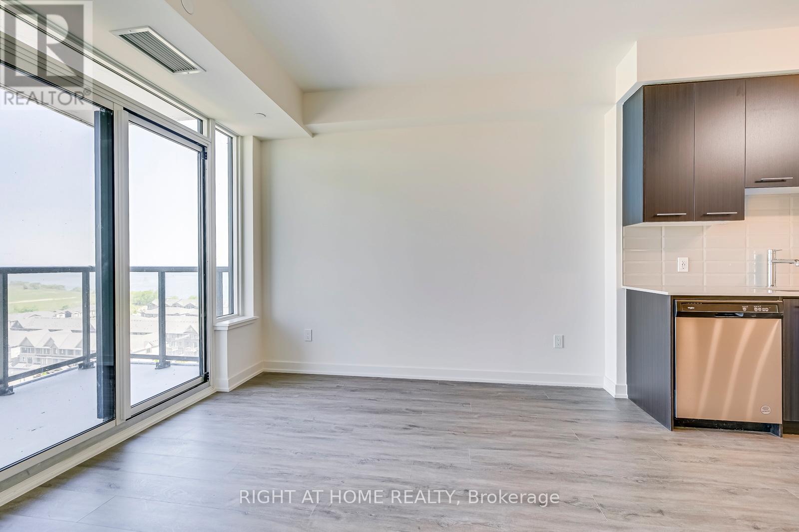 1103 - 385 Winston Road, Grimsby (Grimsby Beach), Ontario  L3M 0J3 - Photo 18 - X12922720