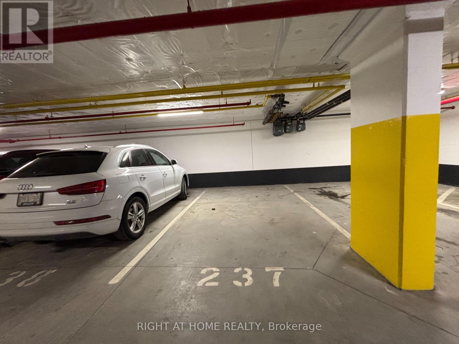 1103 - 385 Winston Road, Grimsby (Grimsby Beach), Ontario  L3M 0J3 - Photo 29 - X12922720