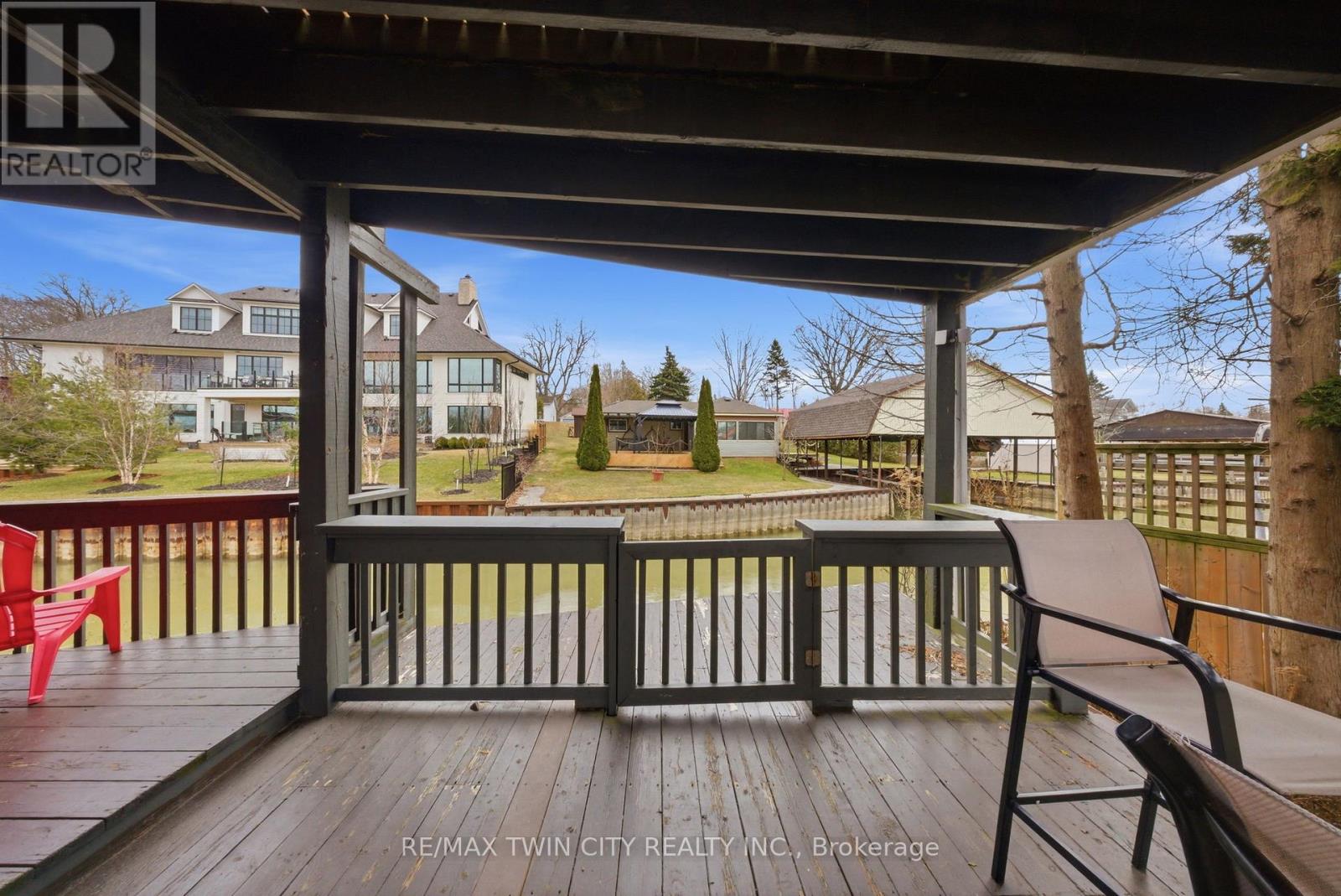 52 River Drive, Norfolk (Port Dover), Ontario  N0A 1N7 - Photo 10 - X12922738