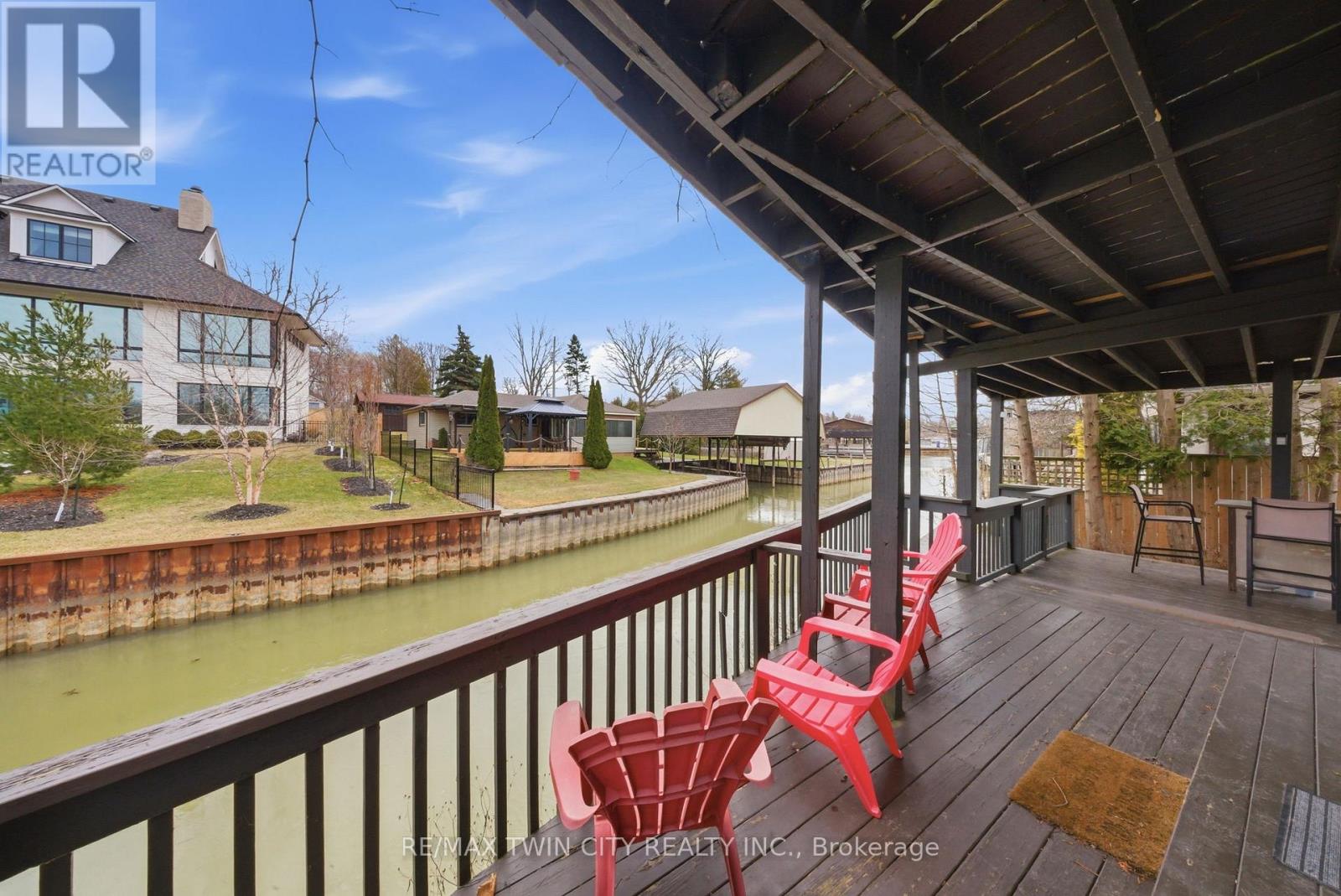 52 River Drive, Norfolk (Port Dover), Ontario  N0A 1N7 - Photo 13 - X12922738