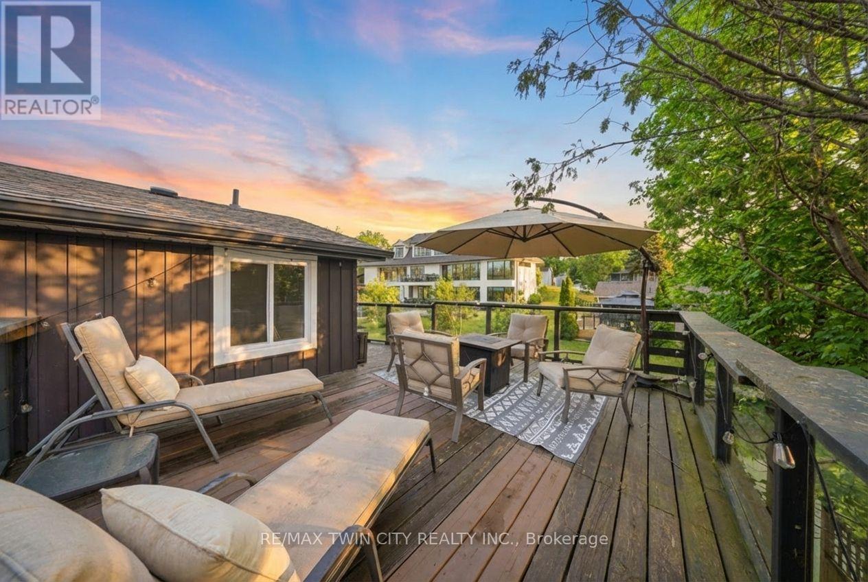 52 River Drive, Norfolk (Port Dover), Ontario  N0A 1N7 - Photo 33 - X12922738