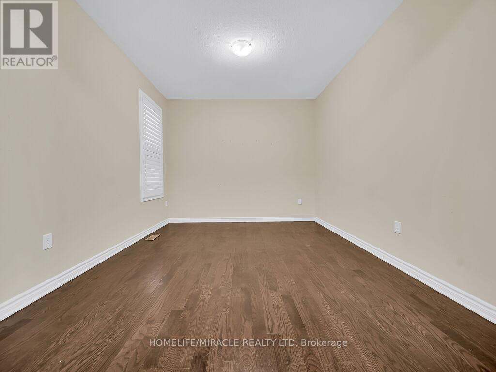 52 Compass Trail, Cambridge, Ontario  N3E 0B7 - Photo 9 - X12922806