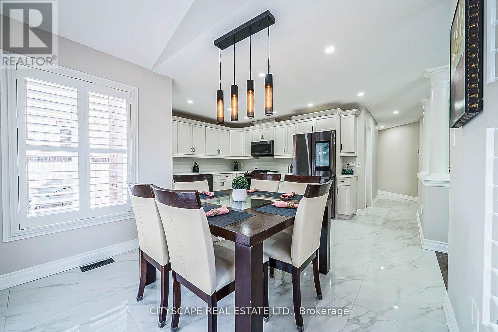 19 Staples Lane, Hamilton, Ontario  L0R 1C0 - Photo 16 - X12922860