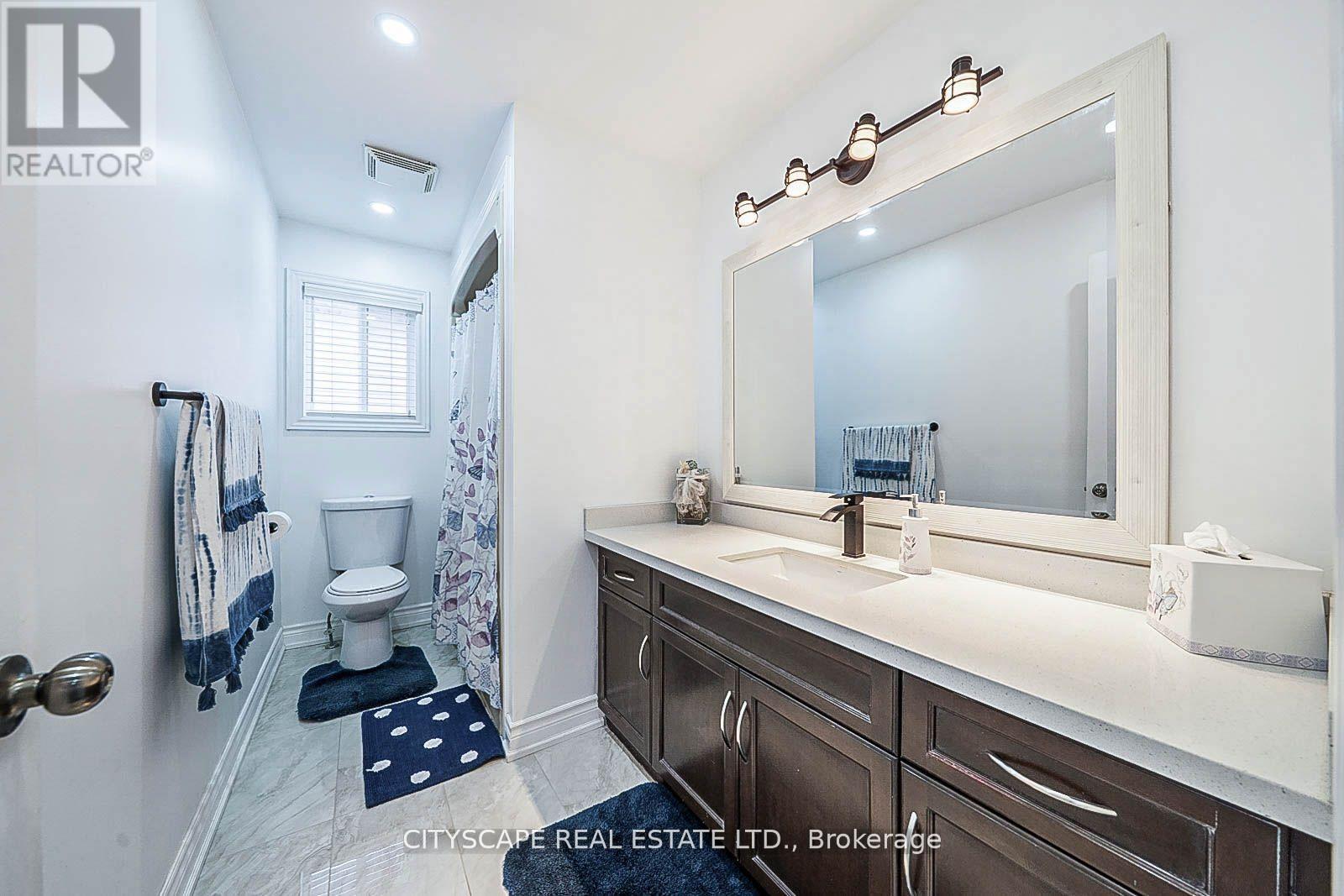 19 Staples Lane, Hamilton, Ontario  L0R 1C0 - Photo 20 - X12922860