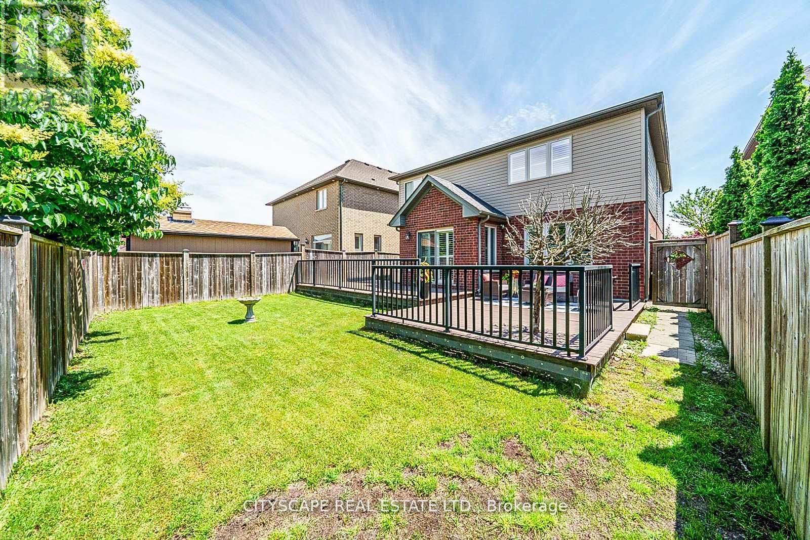 19 Staples Lane, Hamilton, Ontario  L0R 1C0 - Photo 27 - X12922860