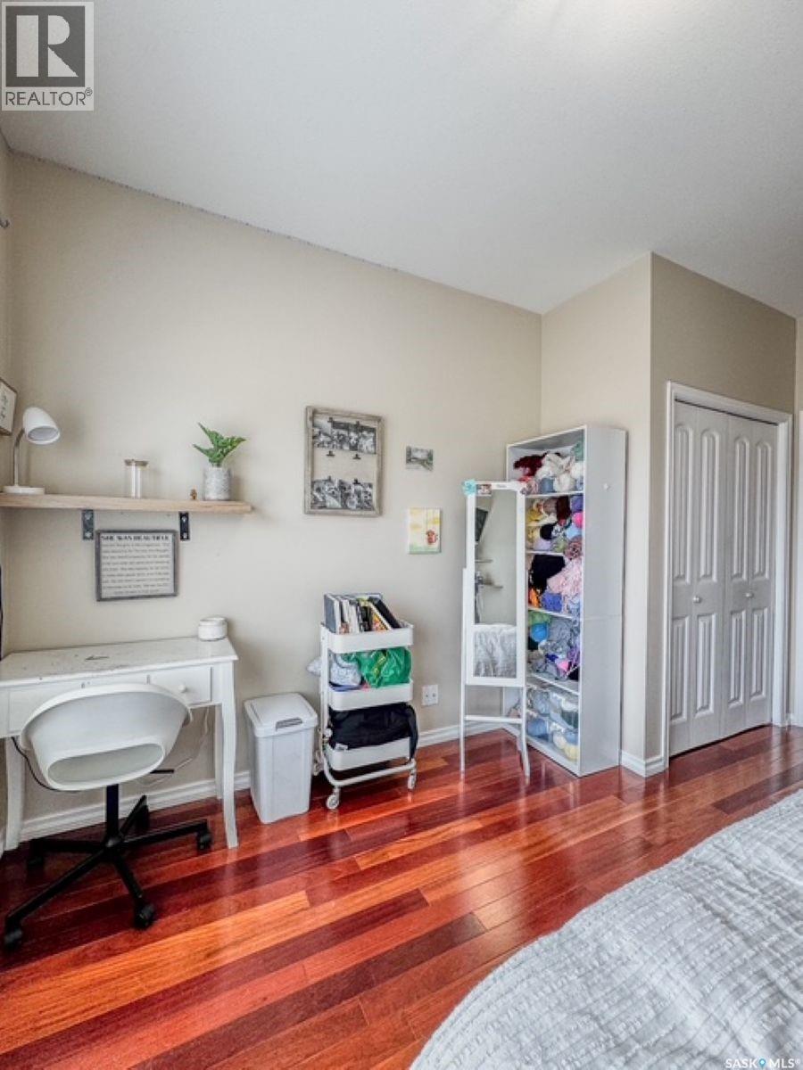 520 Palliser Drive, Swift Current, Saskatchewan  S9H 5C5 - Photo 25 - SK031353