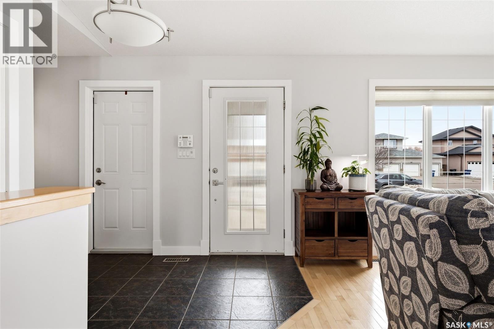 309 Westview Drive, Balgonie, Saskatchewan  S0G 0E0 - Photo 4 - SK031263