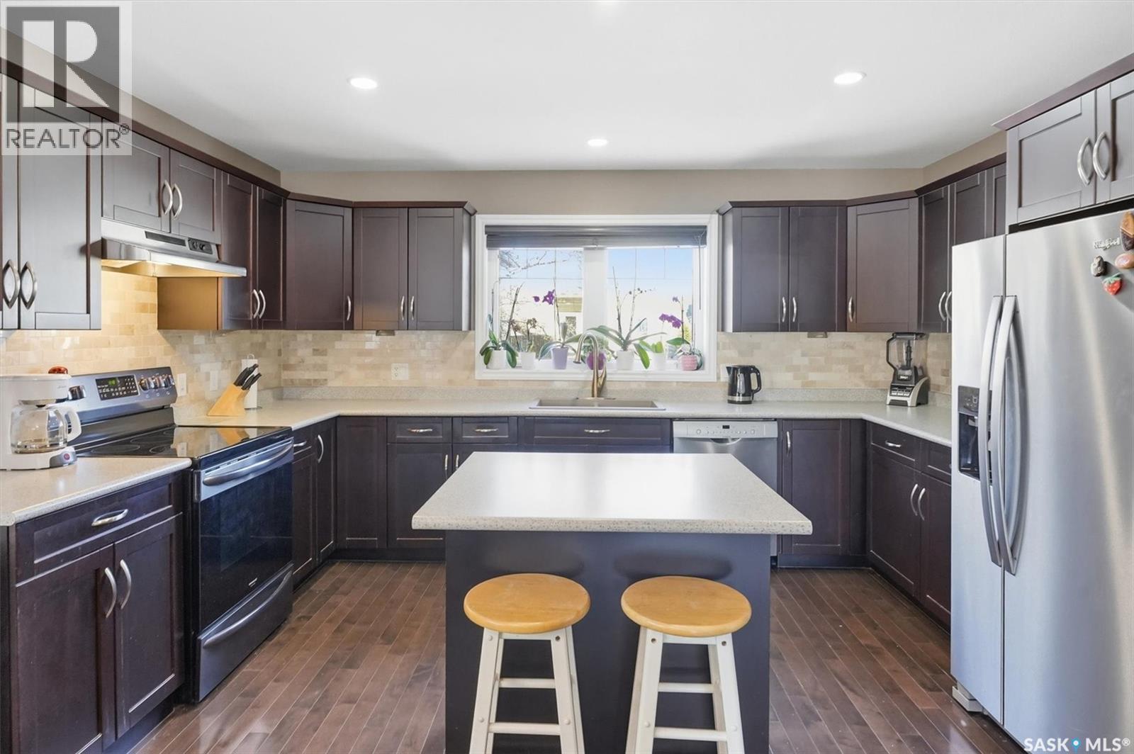 330 Lynd Lane, Saskatoon, Saskatchewan  S7T 0B1 - Photo 10 - SK031223