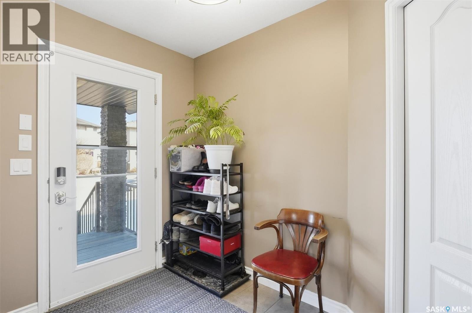 330 Lynd Lane, Saskatoon, Saskatchewan  S7T 0B1 - Photo 15 - SK031223