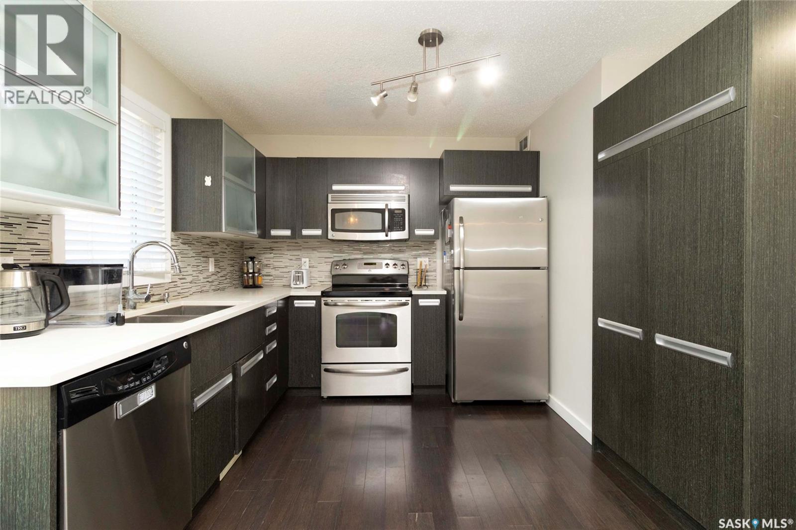 125 135 Ashworth Crescent, Saskatoon, Saskatchewan  S7T 0N1 - Photo 12 - SK031061