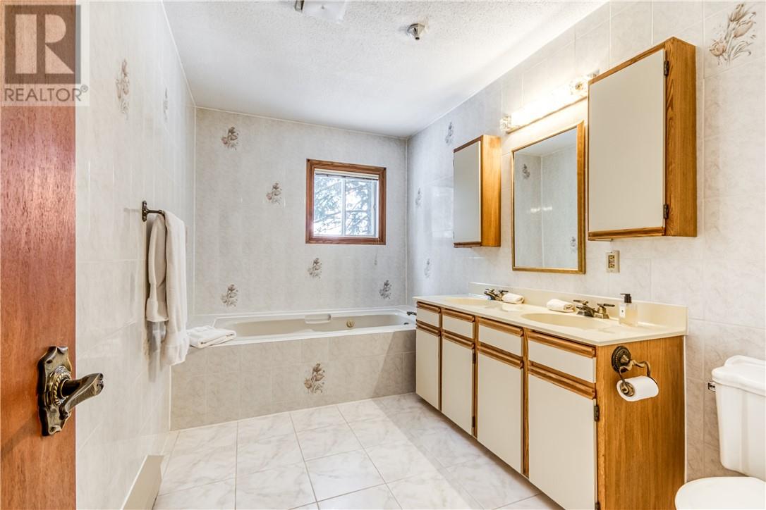 647 Kirkwood Drive, Sudbury, Ontario  P3E 6J6 - Photo 27 - 2126453