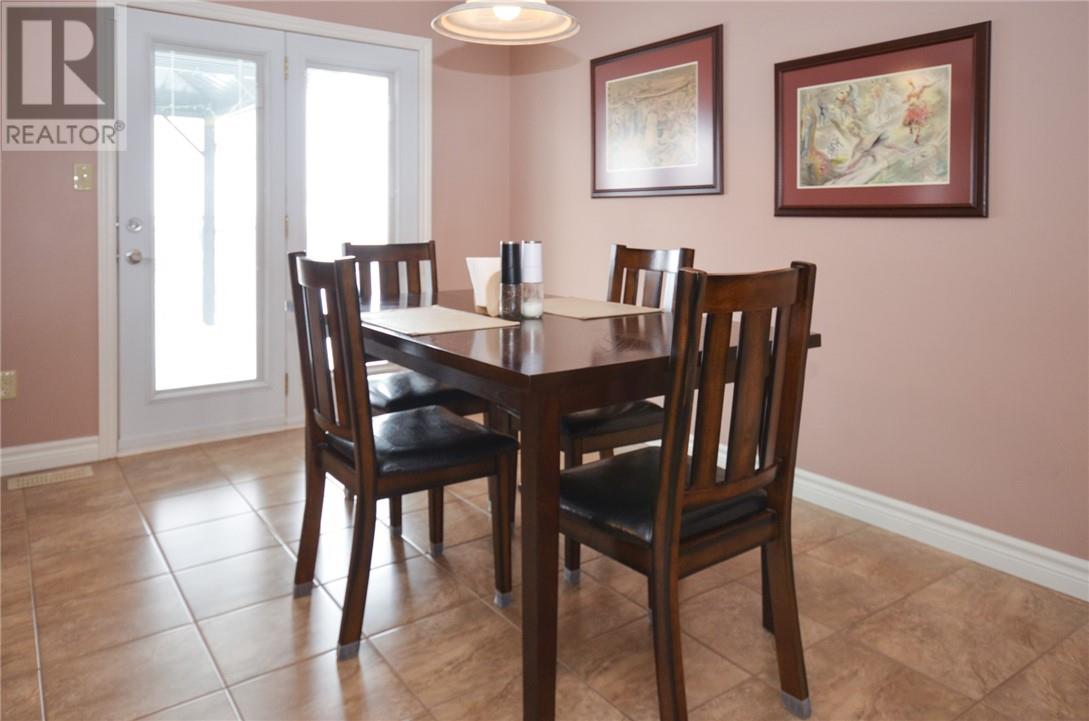 194 Springhill Drive, Garson, Ontario  P3L 0A7 - Photo 6 - 2126910