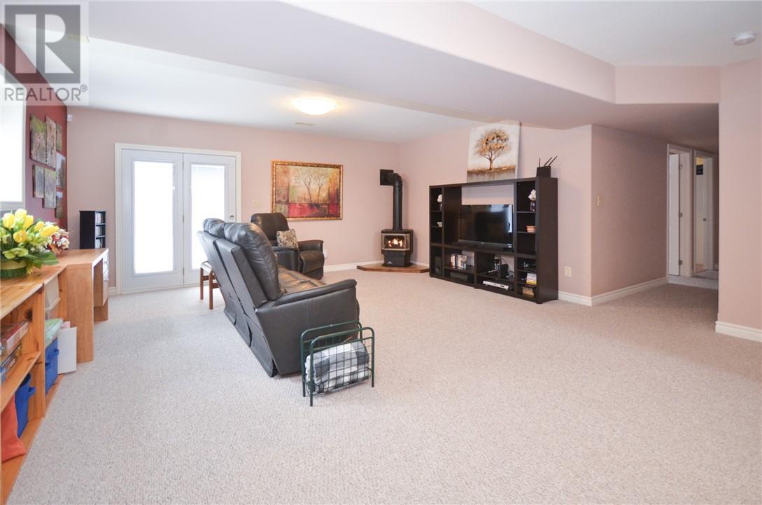 194 Springhill Drive, Garson, Ontario  P3L 0A7 - Photo 16 - 2126910