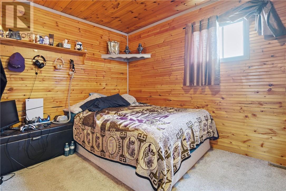 11 Rutland Avenue, Warren, Ontario  P0H 2N0 - Photo 10 - 2126925