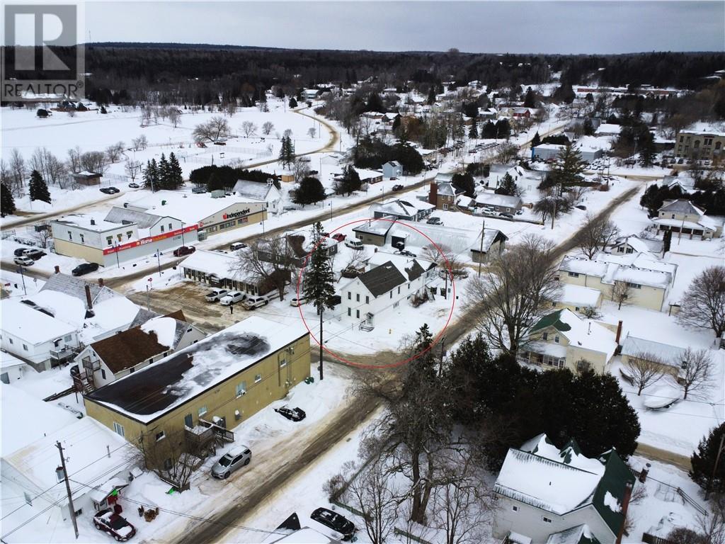 1 Eleanor Street, Gore Bay, Ontario  P0P 1H0 - Photo 3 - 2126854