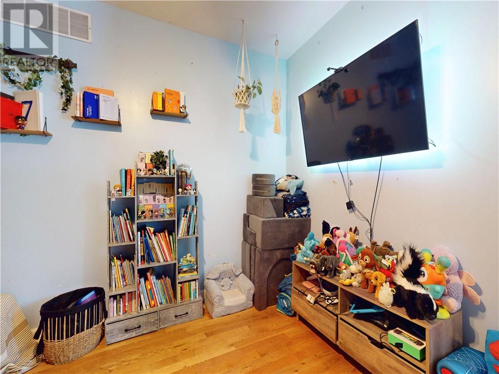 1 Eleanor Street, Gore Bay, Ontario  P0P 1H0 - Photo 32 - 2126854