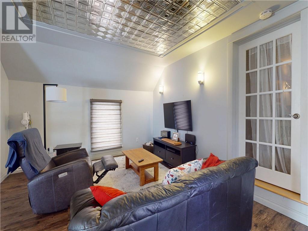 1 Eleanor Street, Gore Bay, Ontario  P0P 1H0 - Photo 59 - 2126854