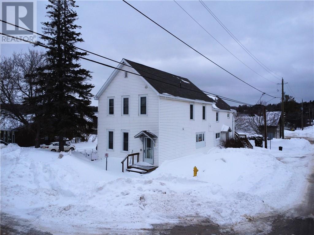 1 Eleanor Street, Gore Bay, Ontario  P0P 1H0 - Photo 6 - 2126854