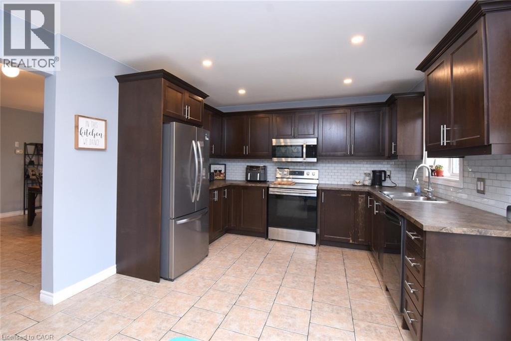 16 Midanbury Way, Mount Hope, Ontario  L0R 1W0 - Photo 12 - 40814640