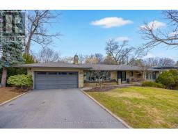 1561 PINETREE CRESCENT, Mississauga, Ontario