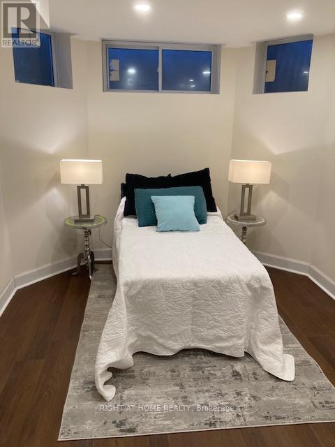 Bsmnt - 2064 Glenada Crescent, Oakville, Ontario  L6H 4M2 - Photo 8 - W12753510