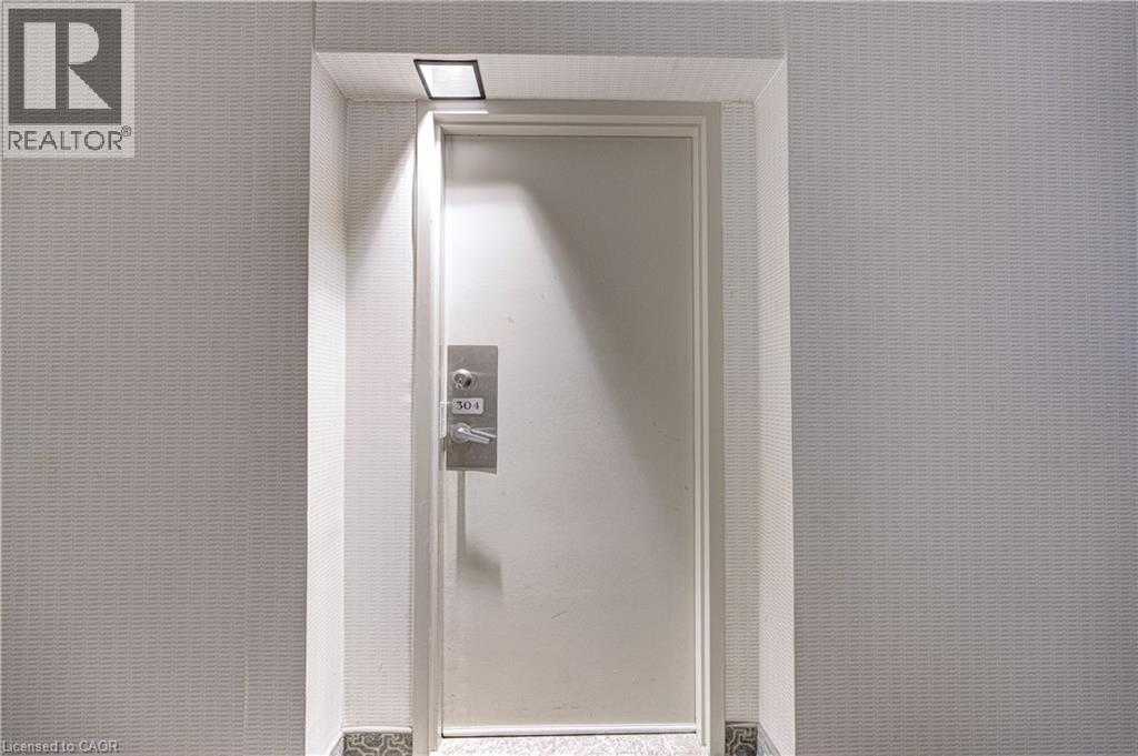 20 Speers Road Unit# 304, Oakville, Ontario  L6K 3R5 - Photo 20 - 40809626