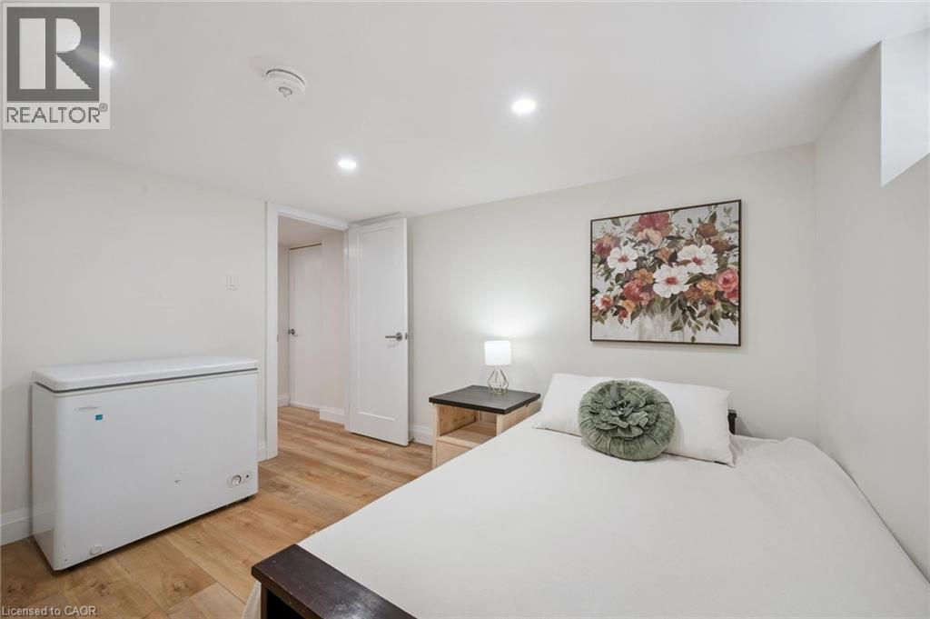 699 Frederick Street, Kitchener, Ontario  N2B 2B3 - Photo 27 - 40815071