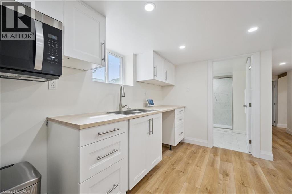 699 Frederick Street, Kitchener, Ontario  N2B 2B3 - Photo 30 - 40815071