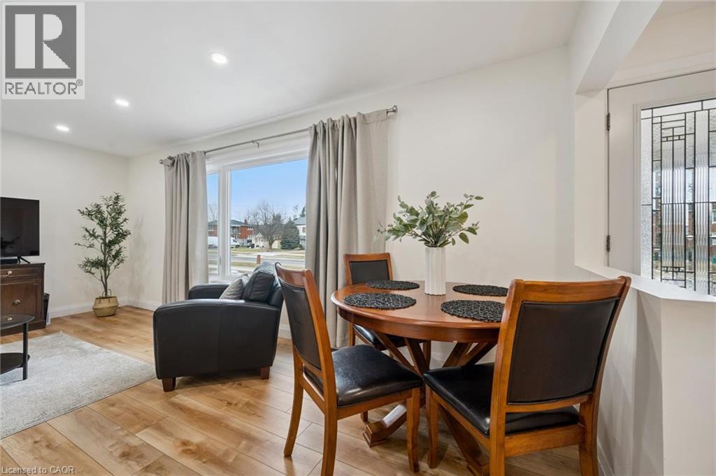 699 Frederick Street, Kitchener, Ontario  N2B 2B3 - Photo 7 - 40815078