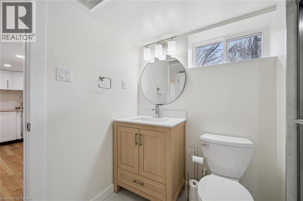 699 Frederick Street, Kitchener, Ontario  N2B 2B3 - Photo 33 - 40815078