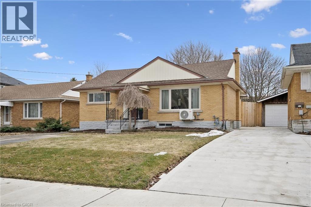 699 Frederick Street, Kitchener, Ontario  N2B 2B3 - Photo 2 - 40815078