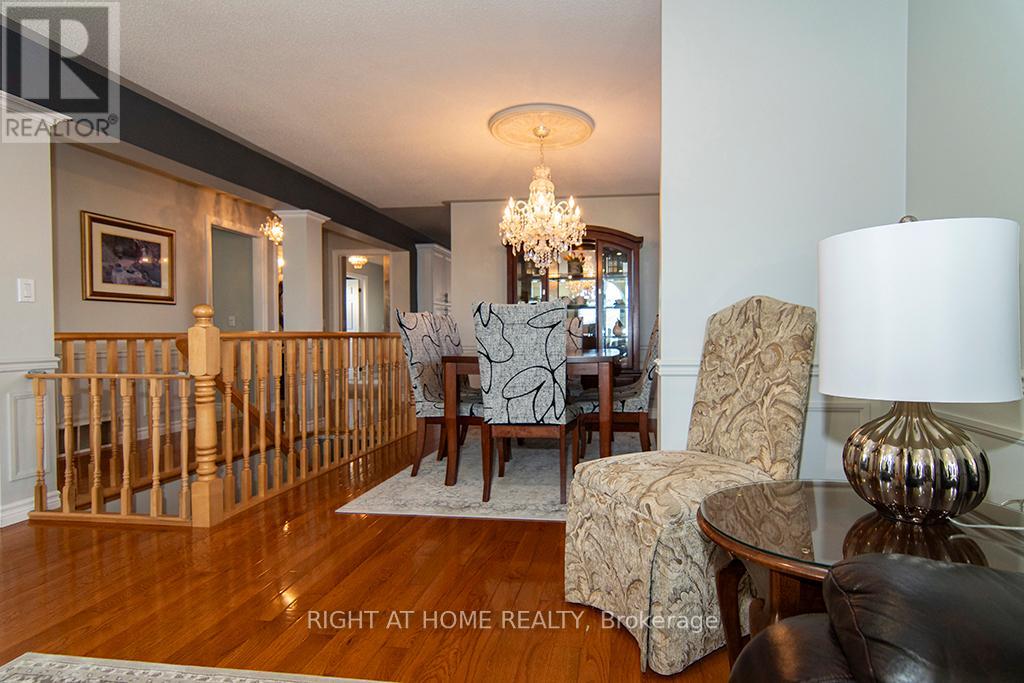 156 Gracehill Crescent, Hamilton, Ontario  L8B 1A5 - Photo 8 - X12750926