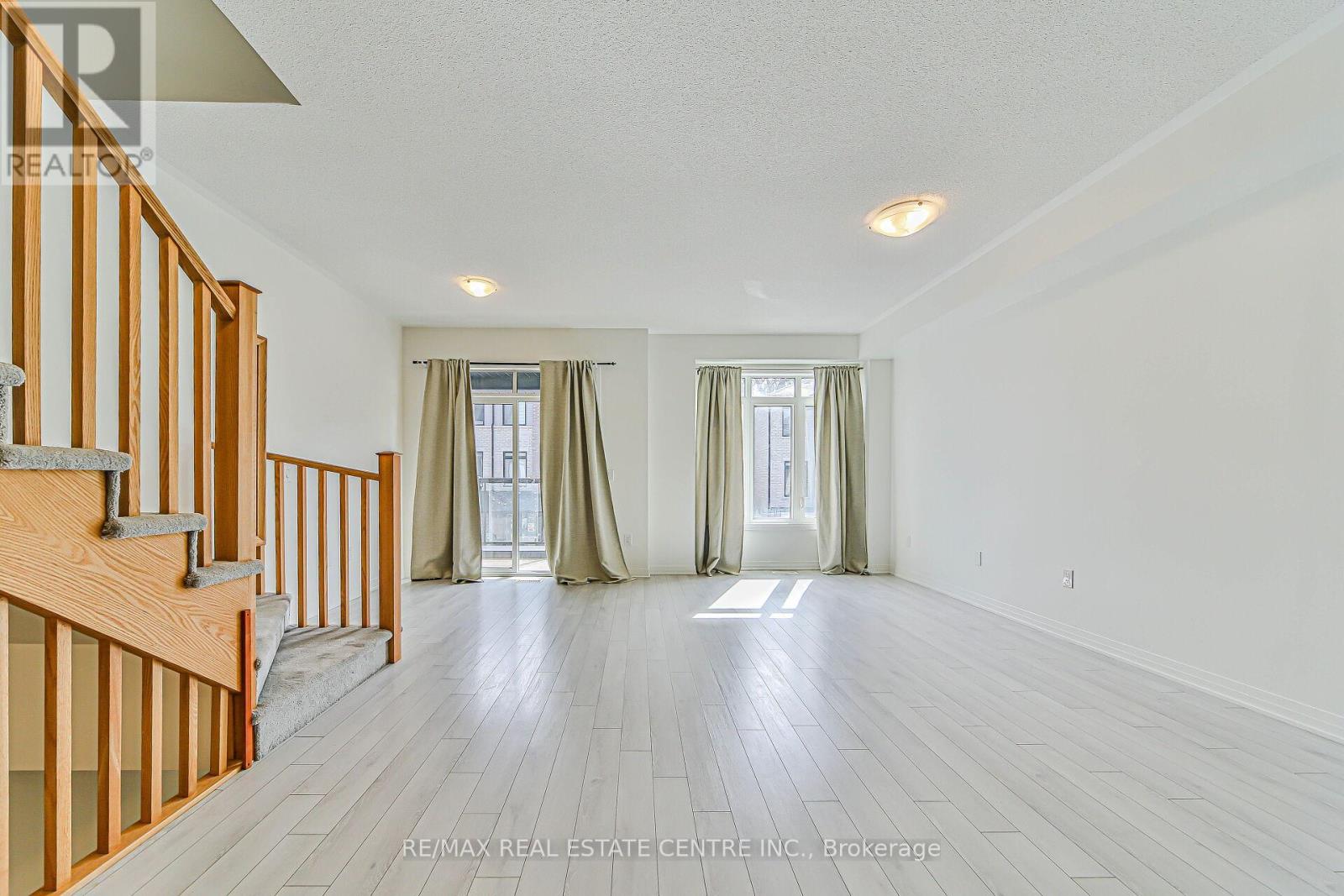 902 - 585 Colborne Street E, Brantford, Ontario  N3S 0K4 - Photo 7 - X12886714