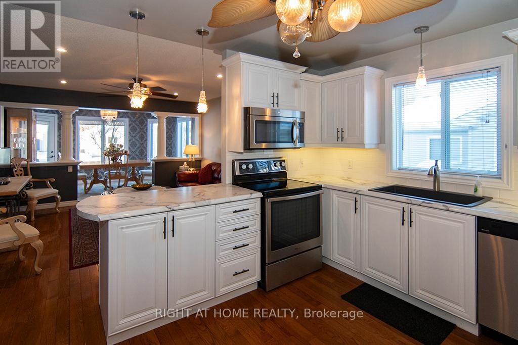 156 Gracehill Crescent, Hamilton, Ontario  L8B 1A5 - Photo 20 - X12750926