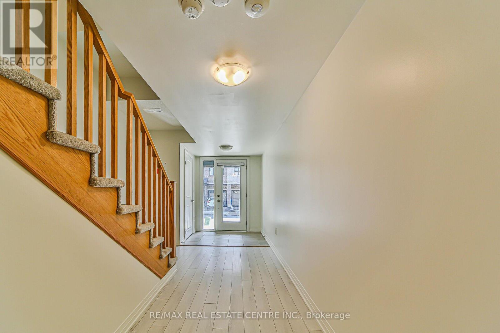 902 - 585 Colborne Street E, Brantford, Ontario  N3S 0K4 - Photo 4 - X12886714