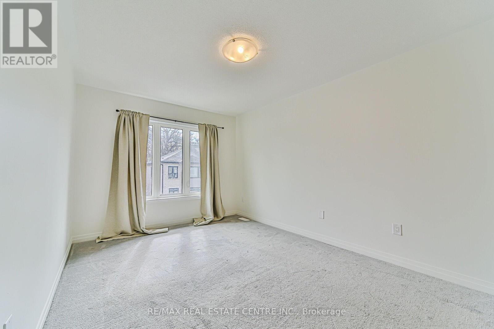 902 - 585 Colborne Street E, Brantford, Ontario  N3S 0K4 - Photo 9 - X12886714