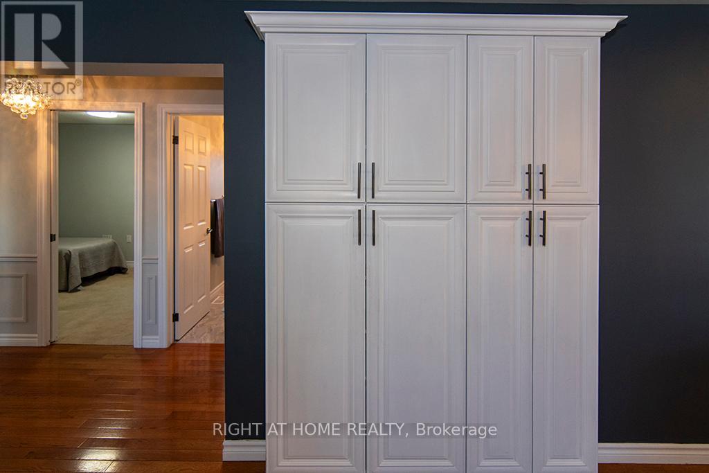 156 Gracehill Crescent, Hamilton, Ontario  L8B 1A5 - Photo 19 - X12750926