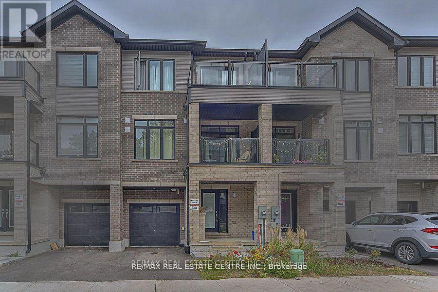 902 - 585 Colborne Street E, Brantford, Ontario  N3S 0K4 - Photo 2 - X12886714