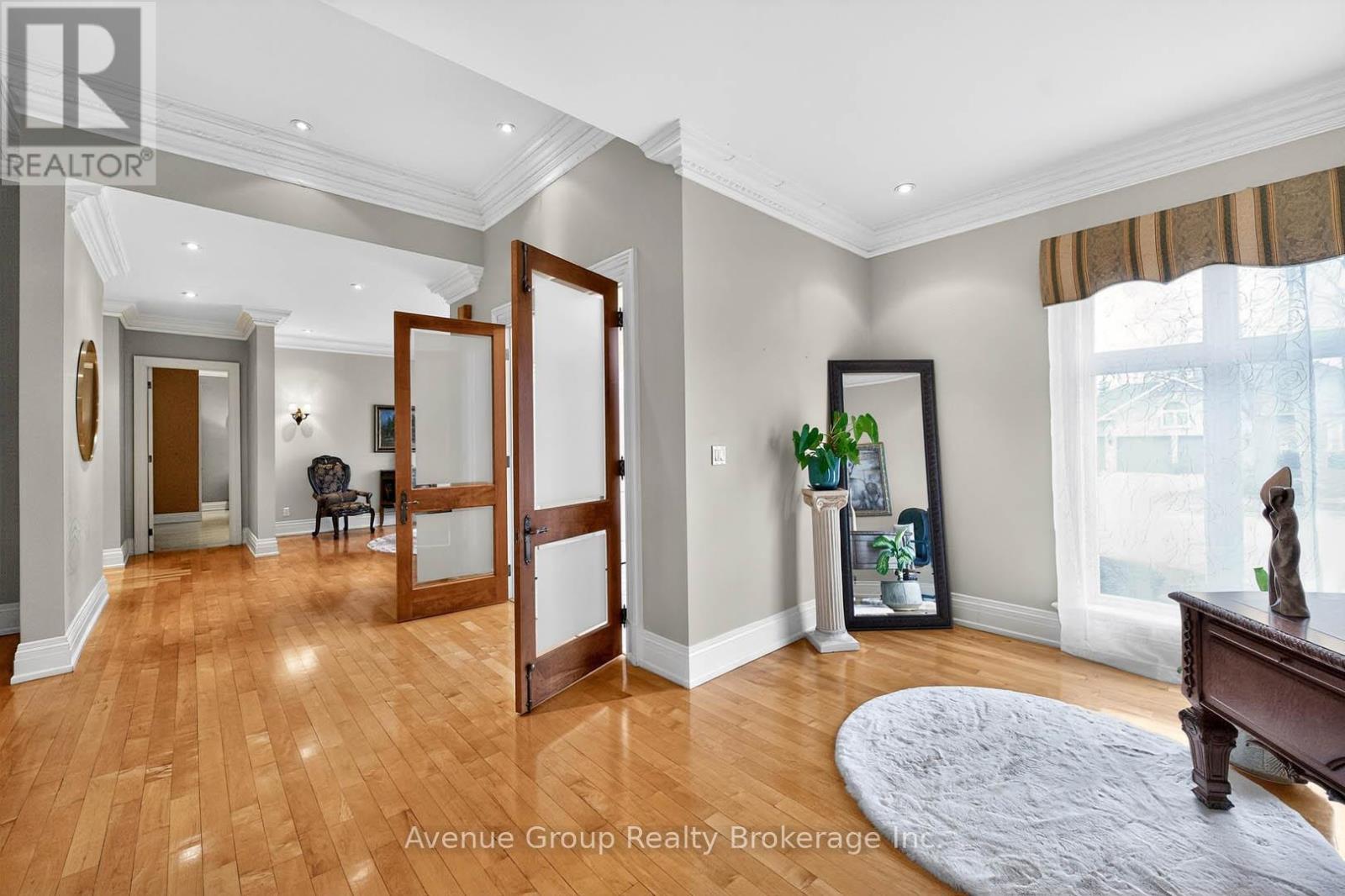 7 Longview Crescent, Vaughan, Ontario  L4H 1A7 - Photo 7 - N12922184